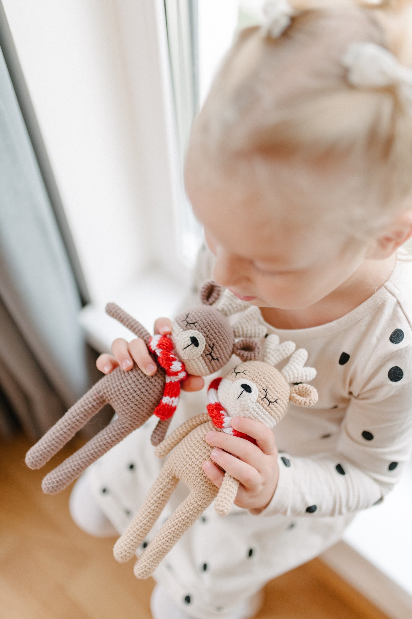 Crochet toy "Reindeer with scarf"