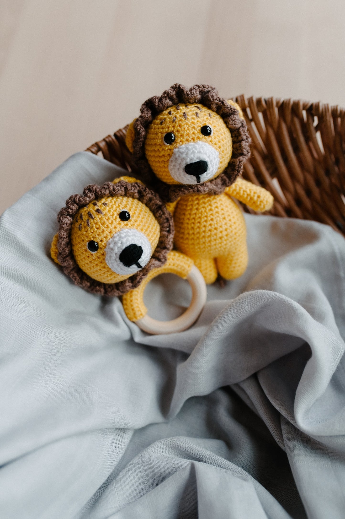 Crochet toy and crochet baby rattle "Lion"