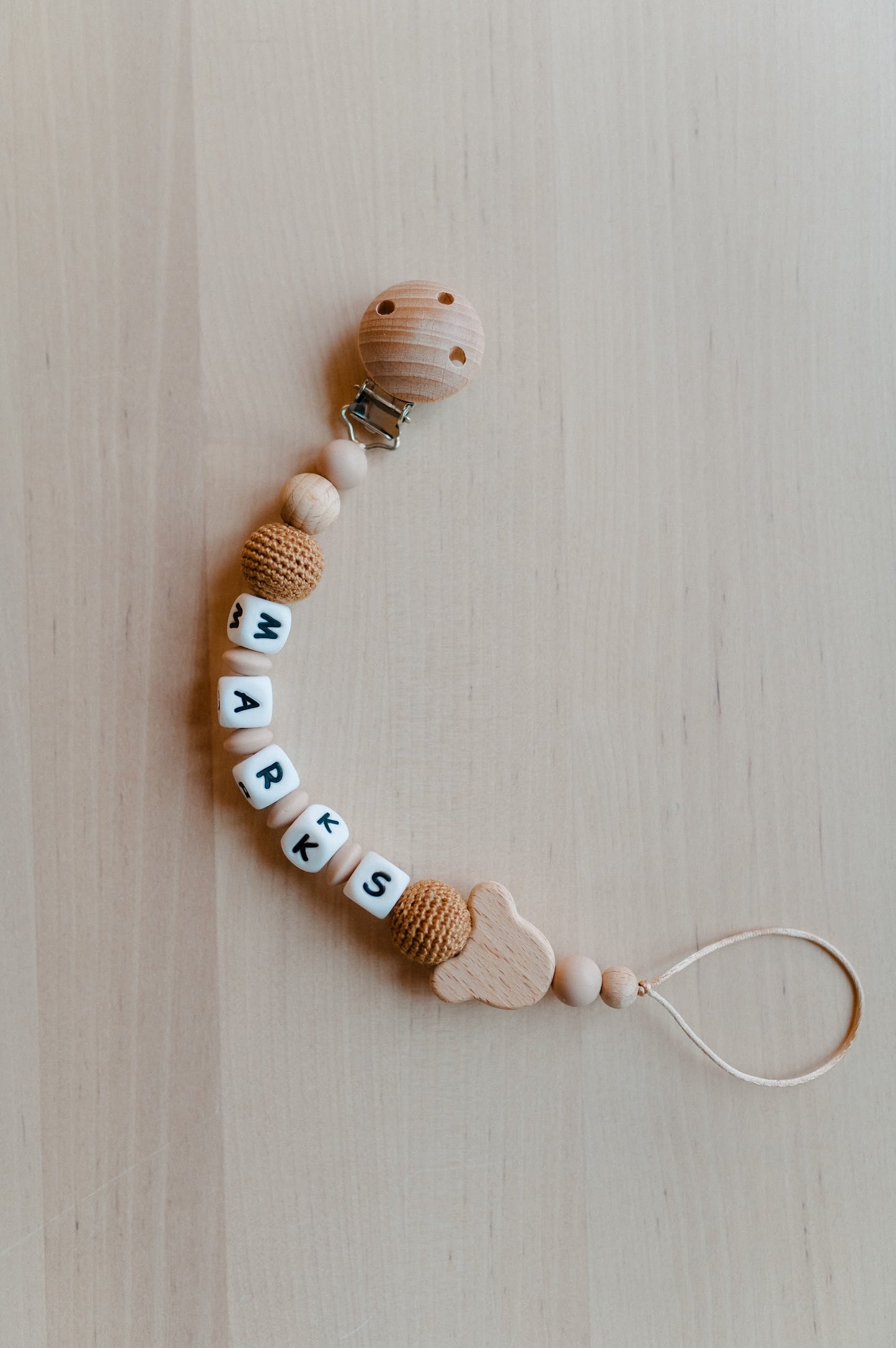 (πππ) Personalized pacifier holder