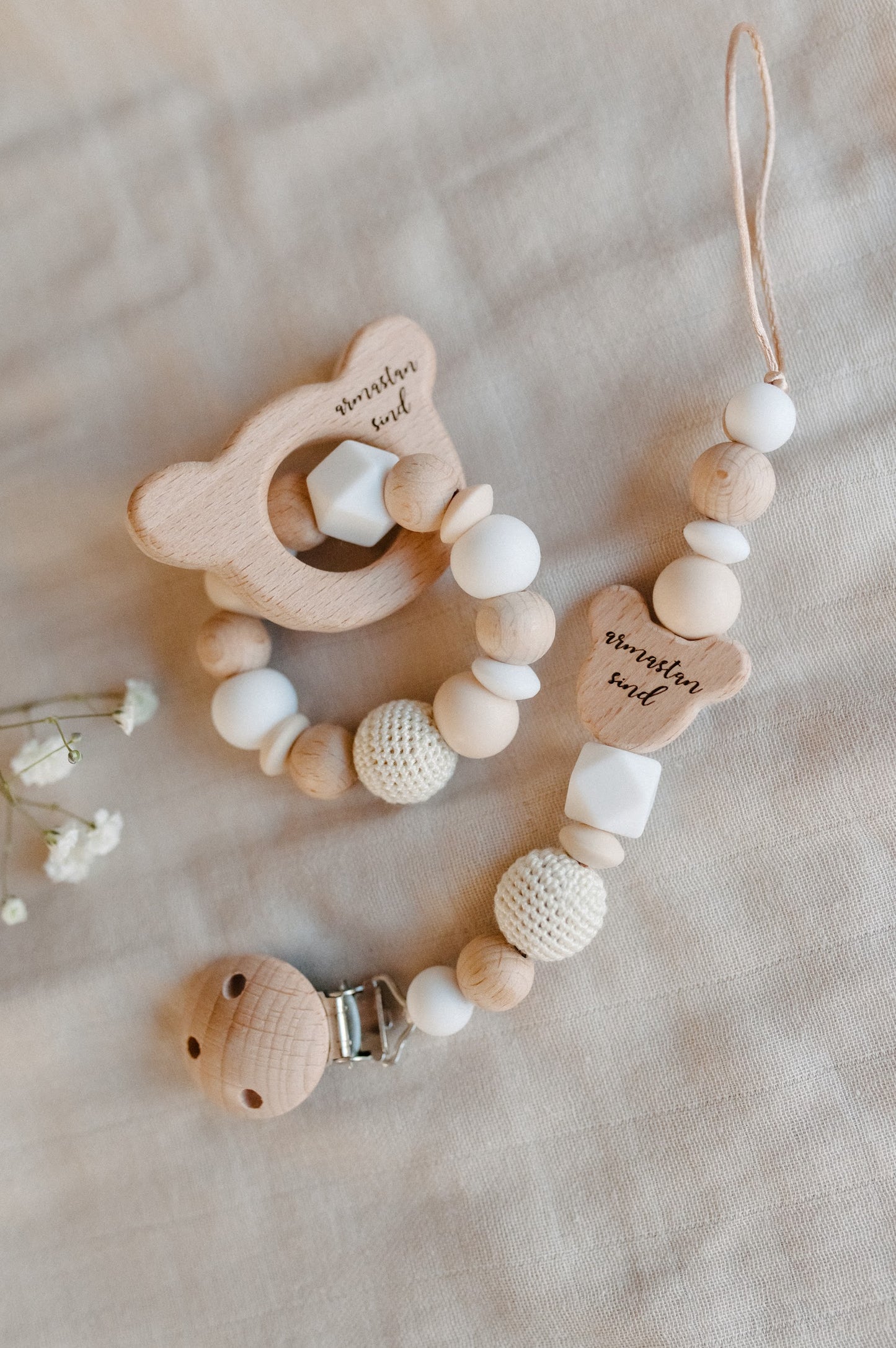 (πππ) Personalized pacifier holder and teething ring