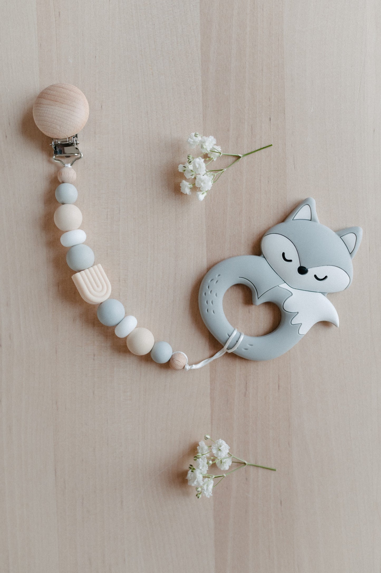 Pacifier holder and teether "Foxy"