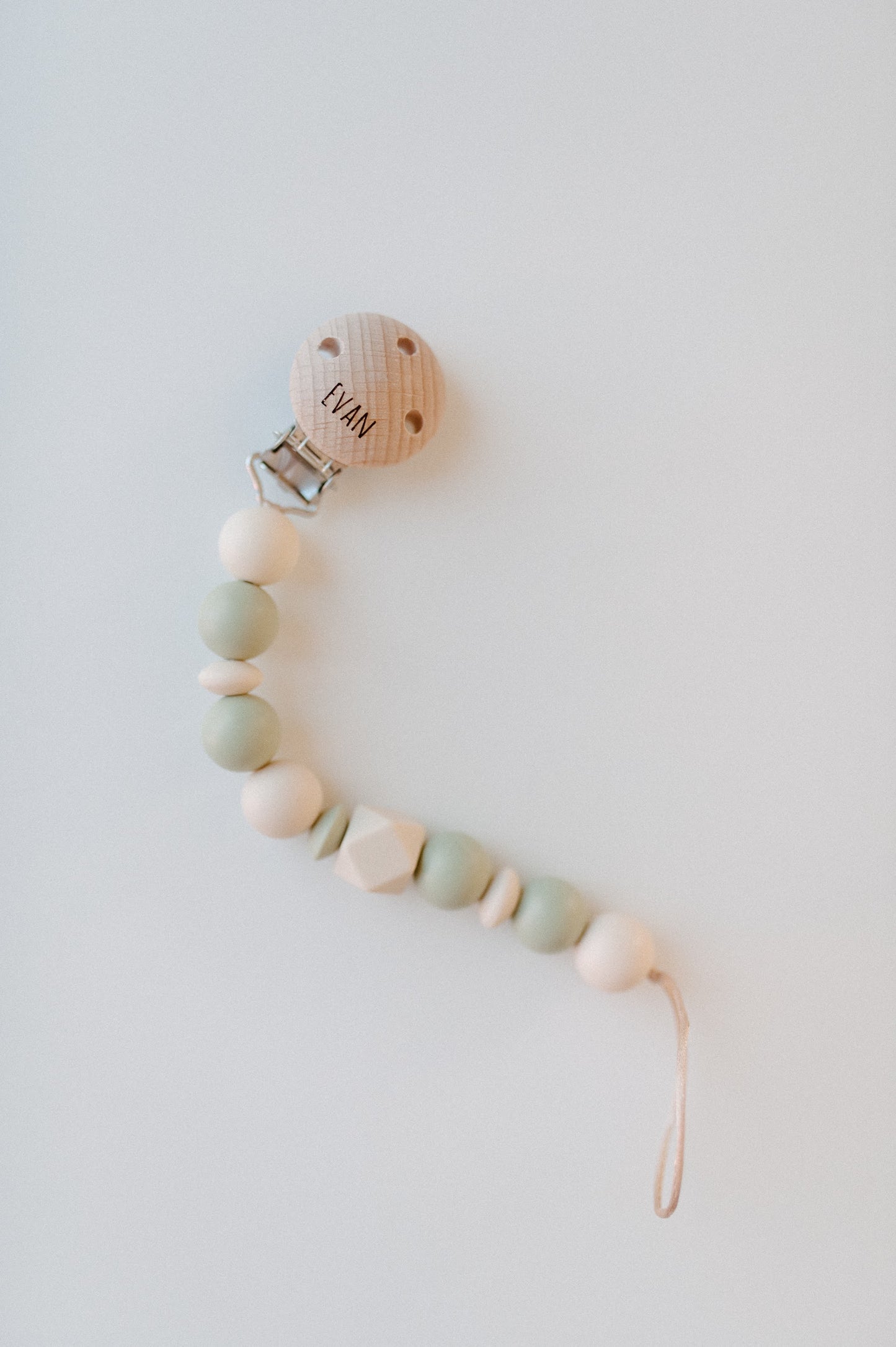 (𝐍𝐄𝐖) Personalized pacifier holder