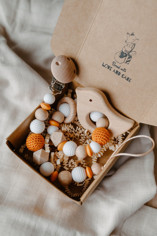 (𝐍𝐄𝐖) Pacifier holder and teething ring