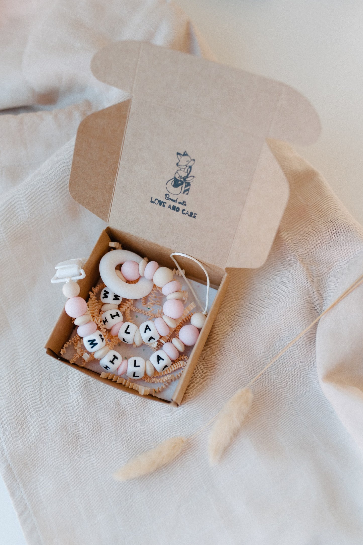 (𝐍𝐄𝐖) Personalized pacifier holder and personalized teething ring