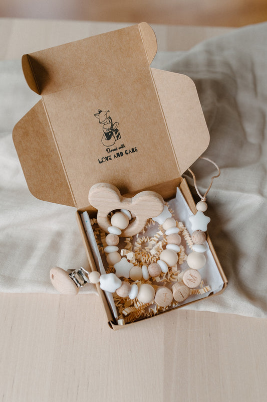 (𝐍𝐄𝐖) Personalized pacifier holder and teething ring