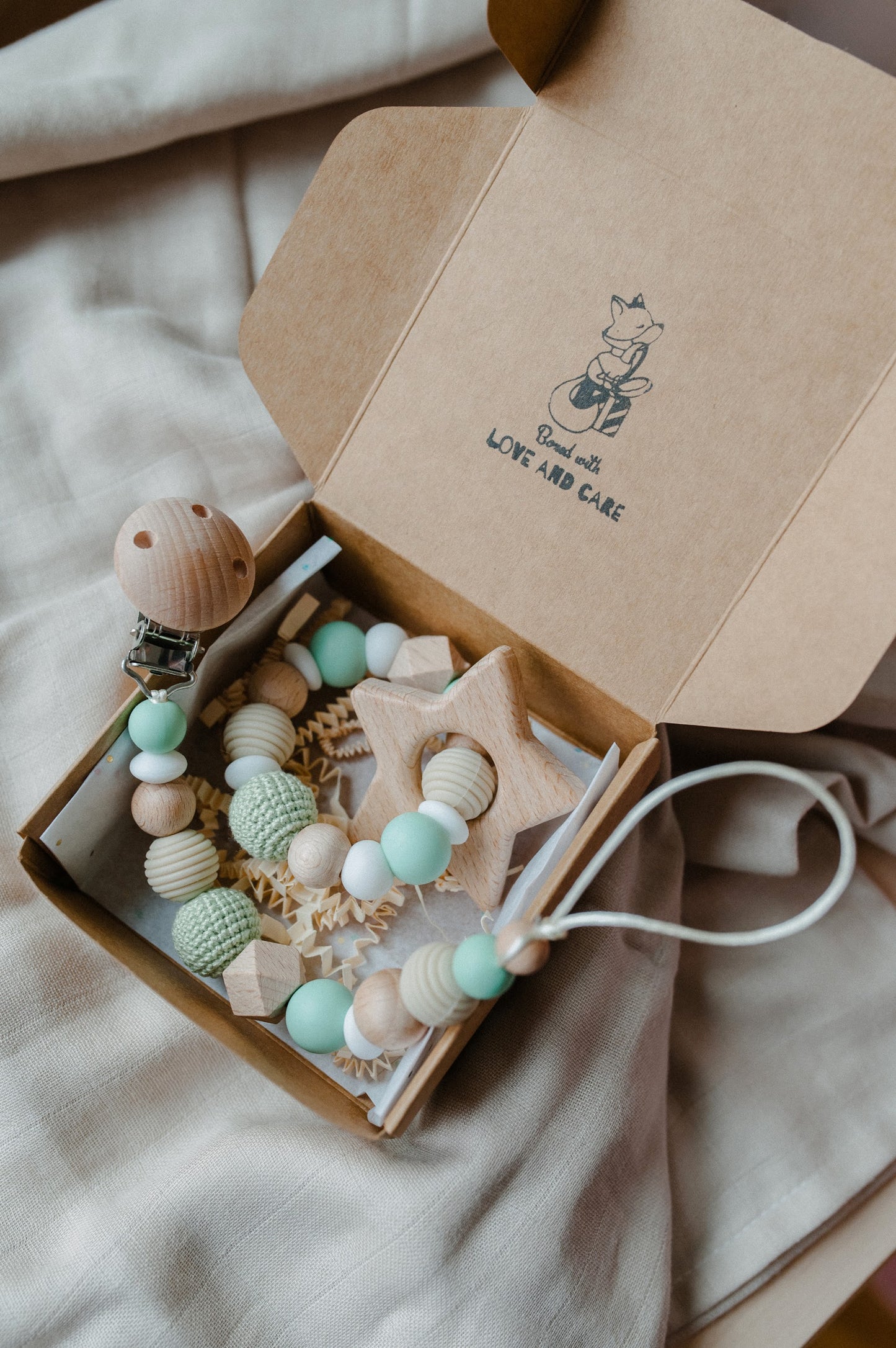 (𝐍𝐄𝐖) Pacifier holder and teething ring