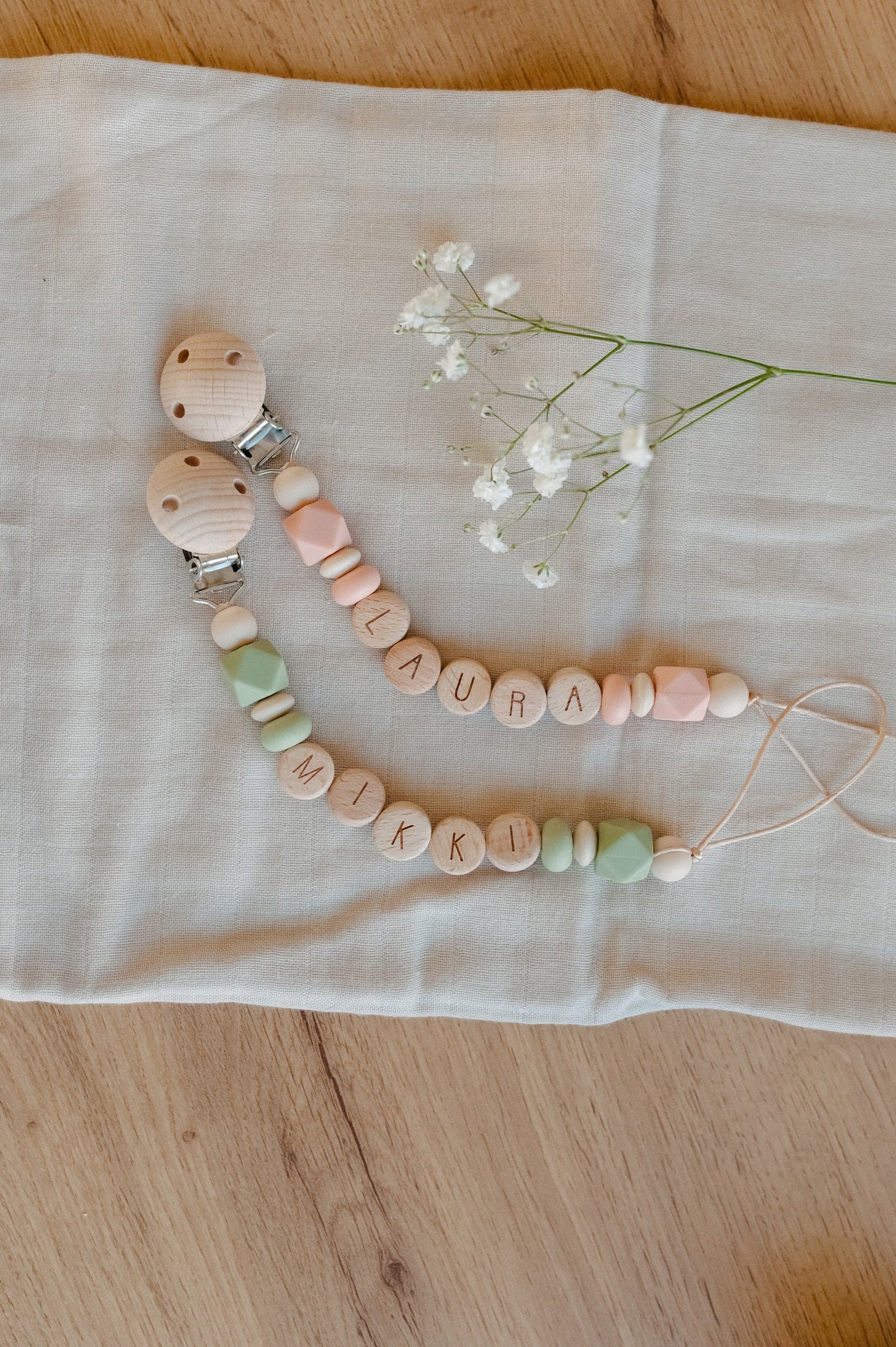 (𝐍𝐄𝐖) Personalized pacifier holder