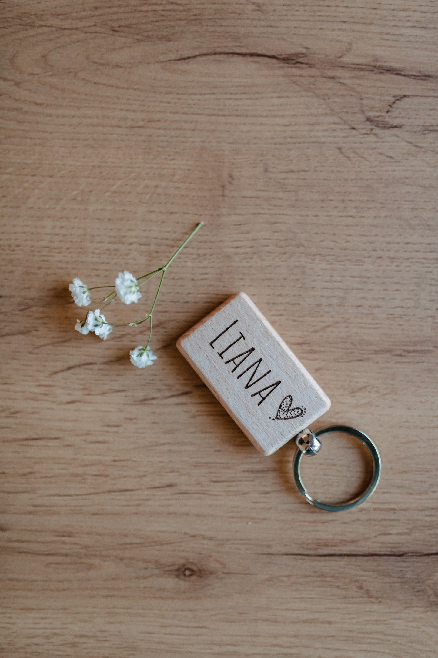 (𝐍𝐄𝐖) Personalized wooden keychain